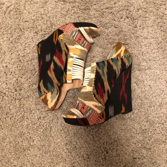 Aldo Shoes - Aldo Wedges